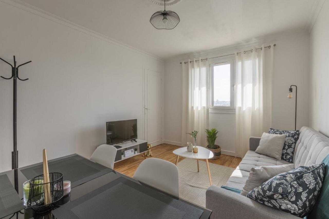 Lacolline-Ponthebert,Com - Appartement Entier Renove -Grand Parking Gratuit, Tout Equipe, Confortable, Netflix Et Amazon Prime Gratuits Et Illimites, Matelas Emma, Lave Linge, Vue Sur La Vallee, Rdc Buitenkant foto
