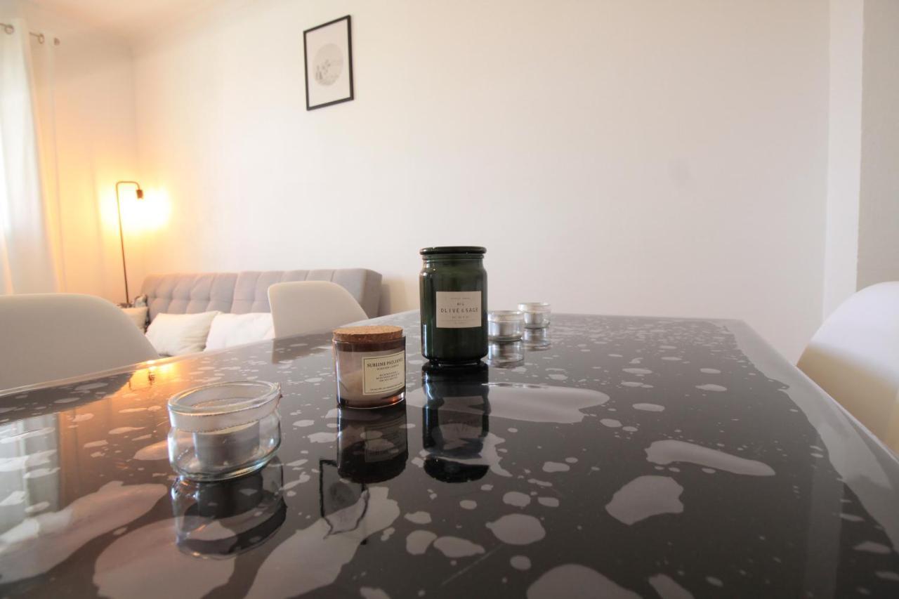 Lacolline-Ponthebert,Com - Appartement Entier Renove -Grand Parking Gratuit, Tout Equipe, Confortable, Netflix Et Amazon Prime Gratuits Et Illimites, Matelas Emma, Lave Linge, Vue Sur La Vallee, Rdc Buitenkant foto